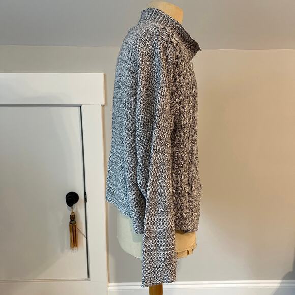 Geoffrey Beene SPORT Gray Knit Cardigan SZ LARGE - Picture 2 of 5